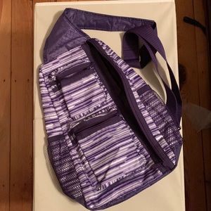 Thirty-one sling bag